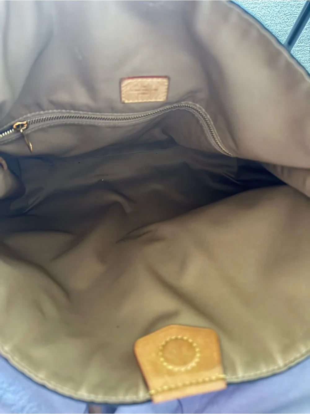 Louis Vuitton Graceful PM Monogram Hobo Shoulder Bag